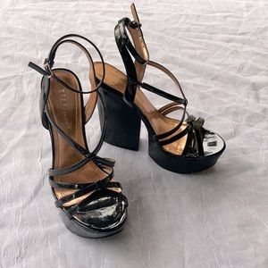 Platform Black Patent BCBG Heels Size 7.5